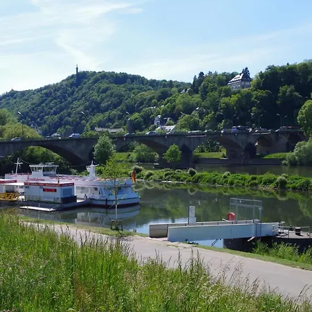 Wohnen Am Ufer Der Mosel In Feriehus *