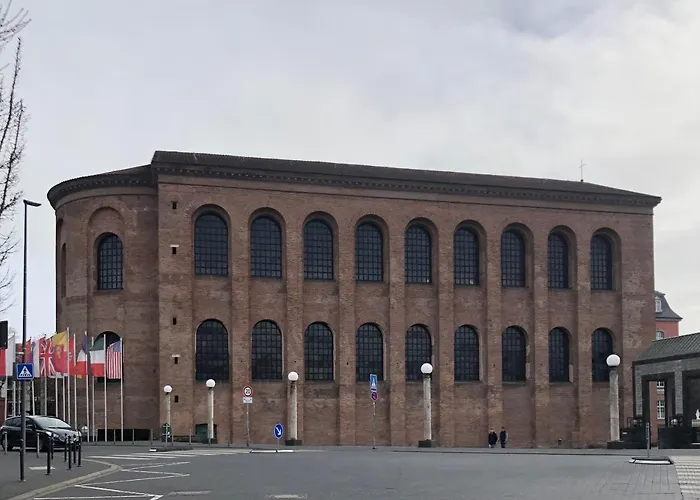 Wohnen Am Ufer Der Mosel In * Trèves